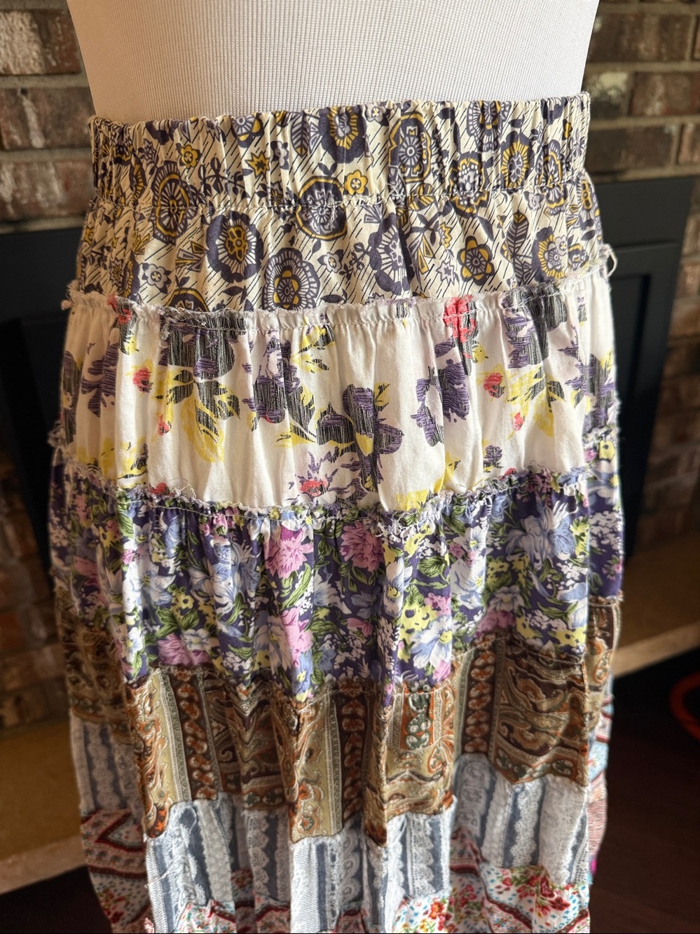 FOREVER 21 Vintage 100% cotton prairie style skirt. Raw hemmed contrasting fabri - Picture 2 of 5